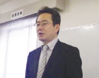 国語科 現代文/小論文担当 三谷昇 講師
