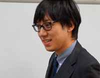 英語科 英文法/英文読解担当 中野享昭 講師