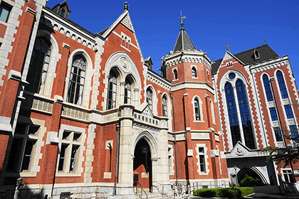 慶應義塾大学