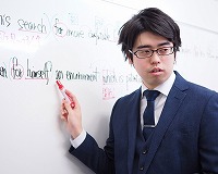 英語科 英文法/英文読解担当 梶山 大河 講師
